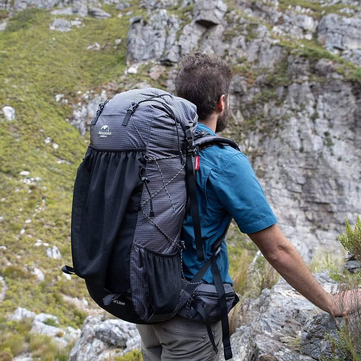 Naturehike Waterproof Mountain Backpack With Rain Cover For Hiking