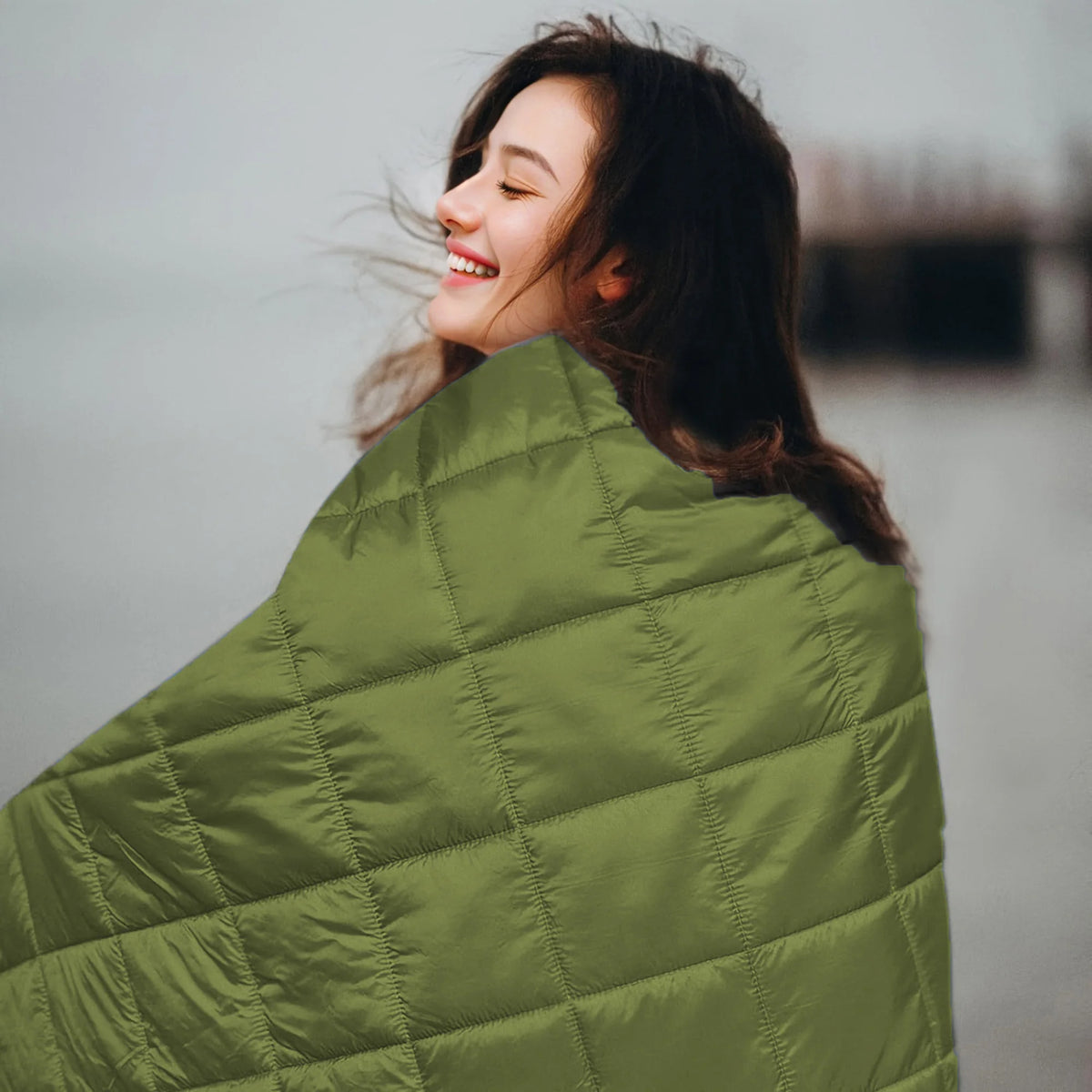 Outdoor Puffy Camping Blanket Lightweight Waterproof Down Alternative Quilt